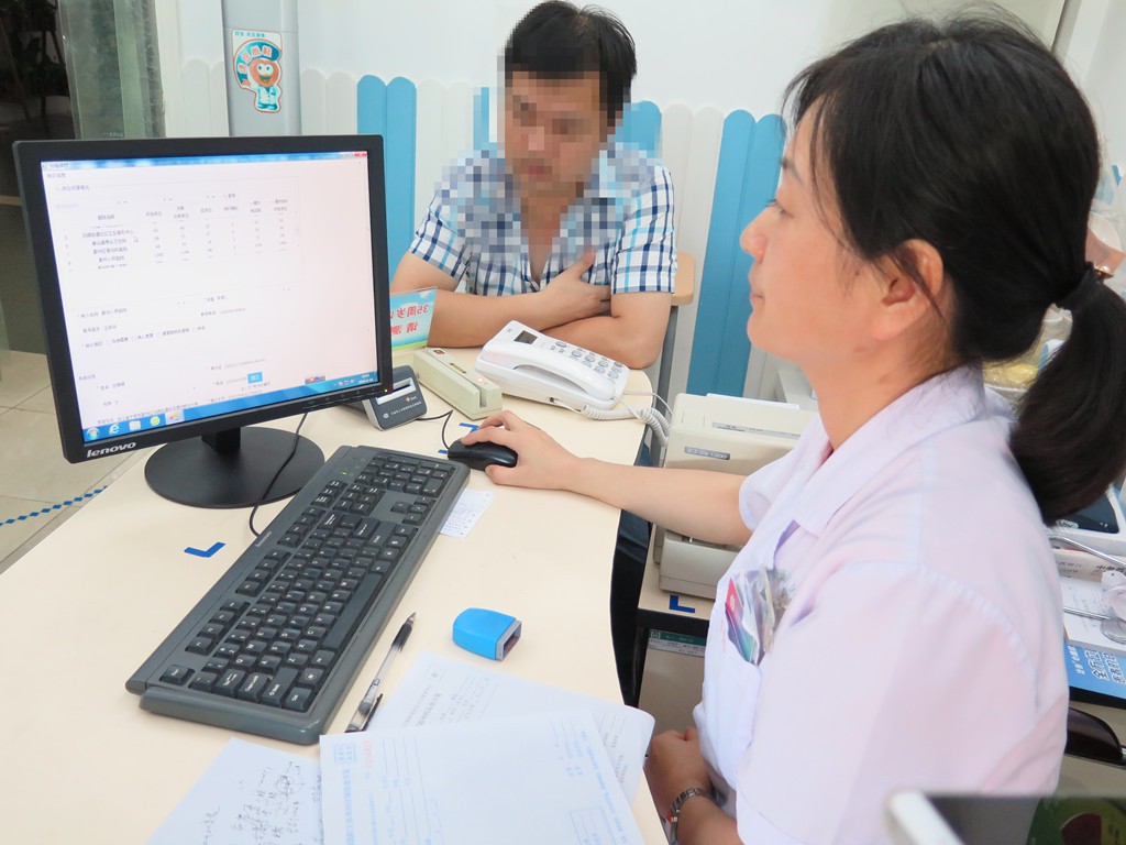 鄞州区基层卫生机构都已上线了门诊电子病历系统。