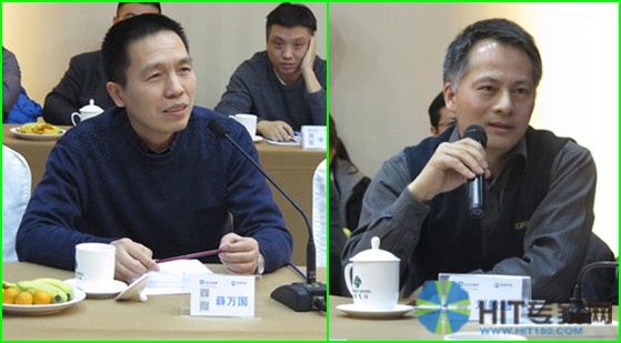 左起：解放军总医院医学信息研究所总工程师薛万国、解放军总医院计算机室主任刘敏超